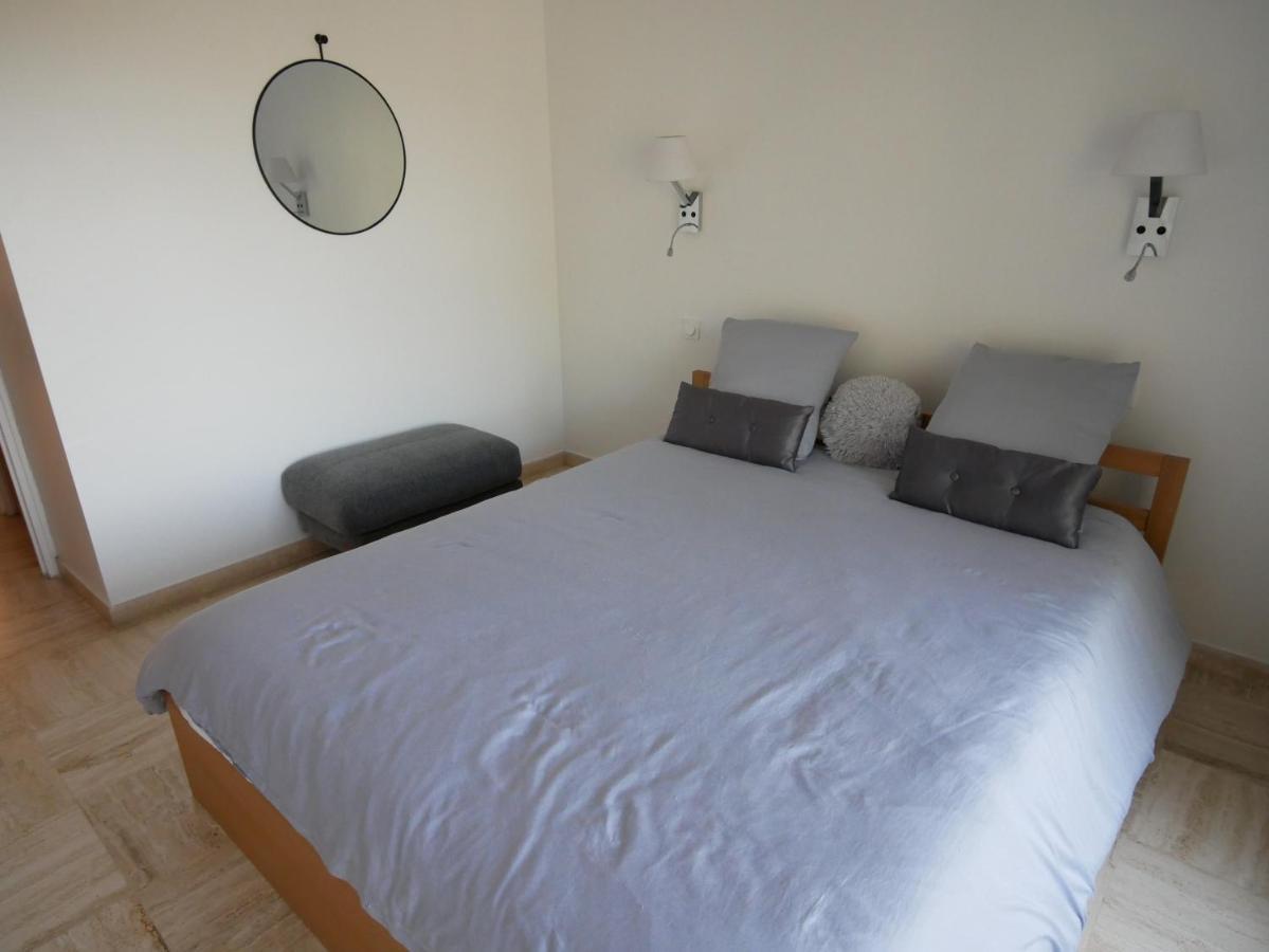Appartement Portissol, calme et pinède à Sanary-sur-Mer Extérieur photo